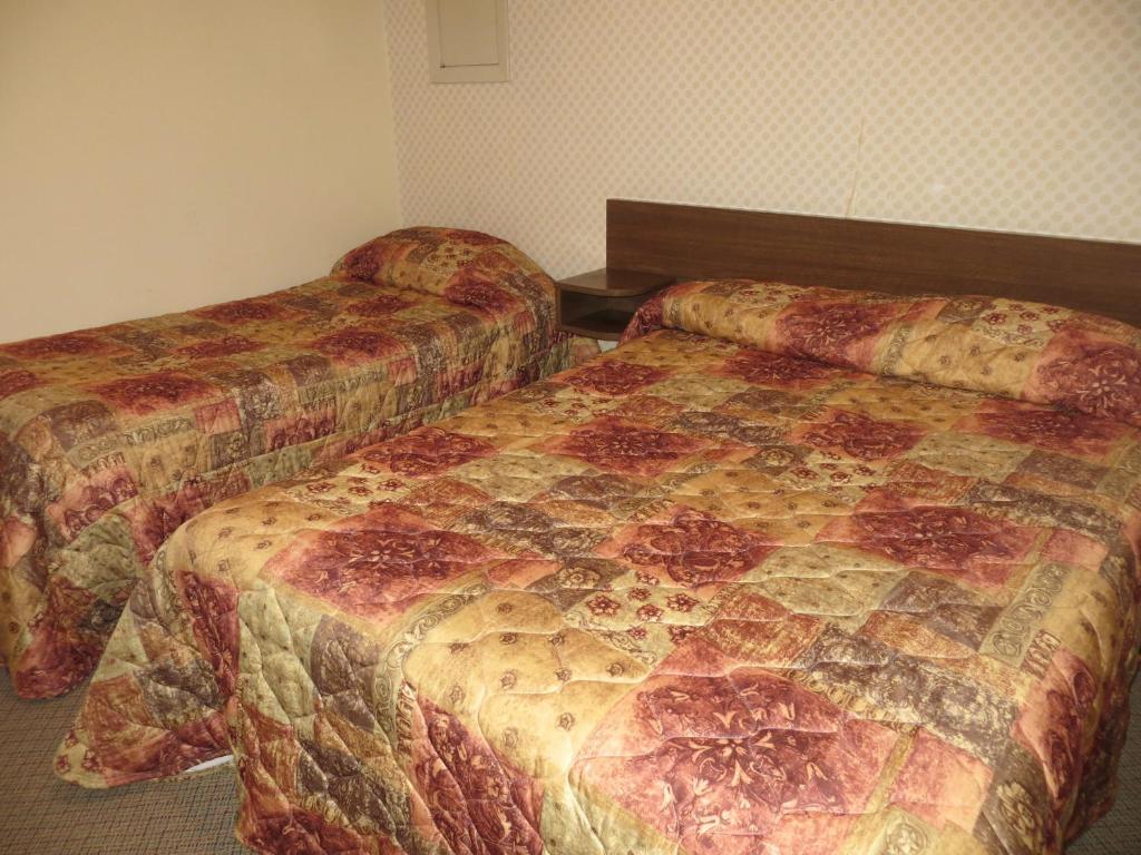 Harrison Village Motel Harrison Hot Springs Kamer foto